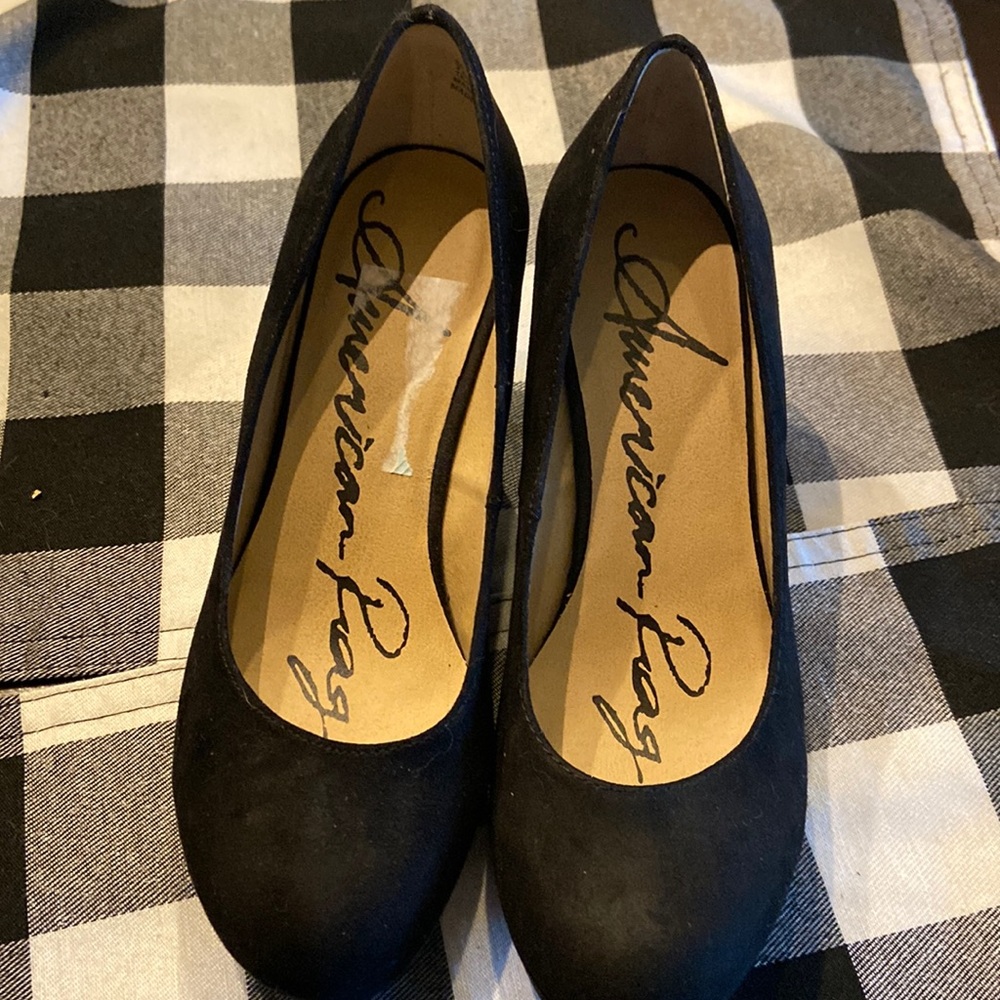 American Rag Black Suede Round Toe Wedge Womens size 7